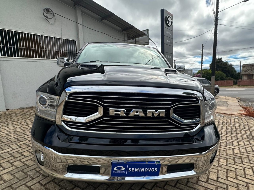 ram classic 5.7 v8 gasolina laramie cd 4x4 automatico 4p 20221