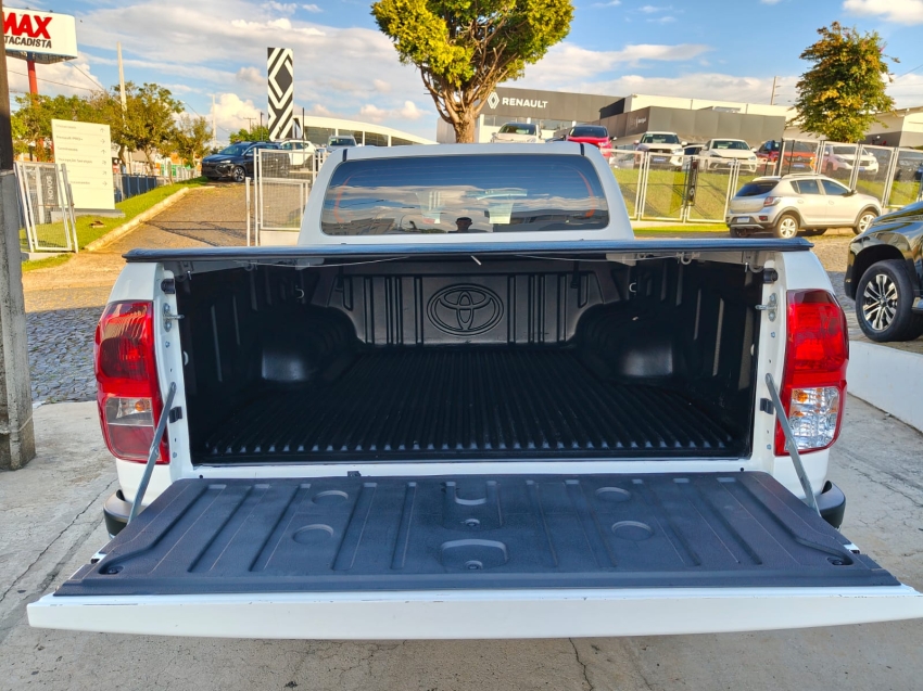 toyota hilux 2.8 d-4d turbo diesel cd sr 4x4 automatico 4p 20248