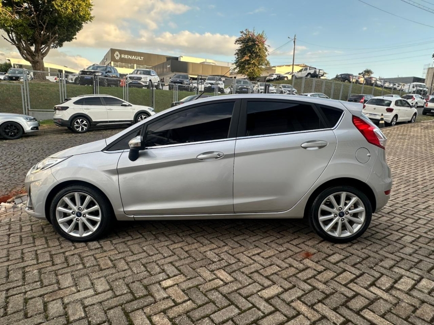ford fiesta 1.6 ti-vct flex titanium powershift 4p semiautomatico 20186