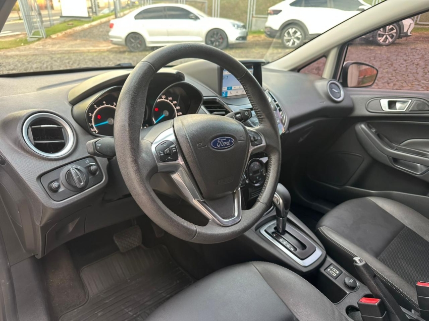 ford fiesta 1.6 ti-vct flex titanium powershift 4p semiautomatico 201811