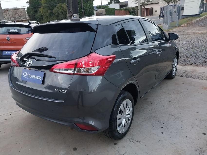 toyota yaris 1.5 16v flex xl multidrive 4p automatico 20236