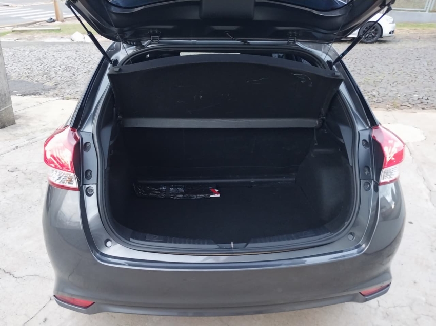 toyota yaris 1.5 16v flex xl multidrive 4p automatico 20238