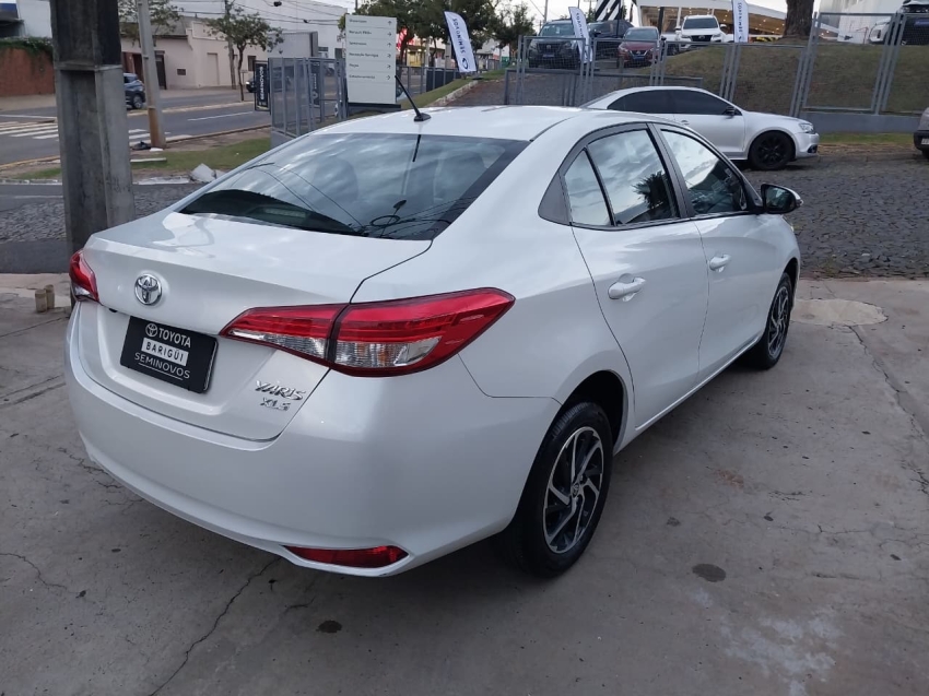toyota yaris 1.5 16v flex sedan xls connect multidrive 4p automatico 20236