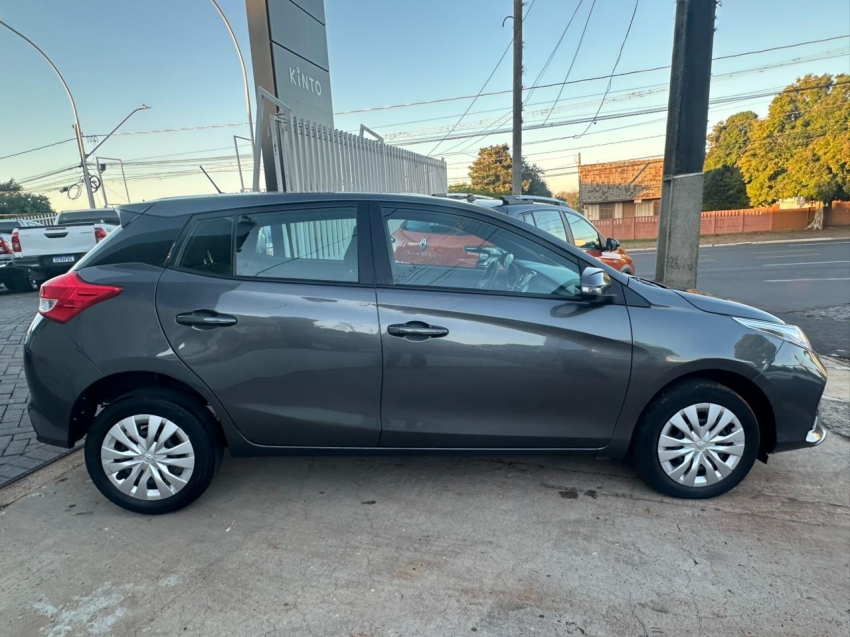 toyota yaris 1.5 16v flex xl multidrive 4p automatico 20256