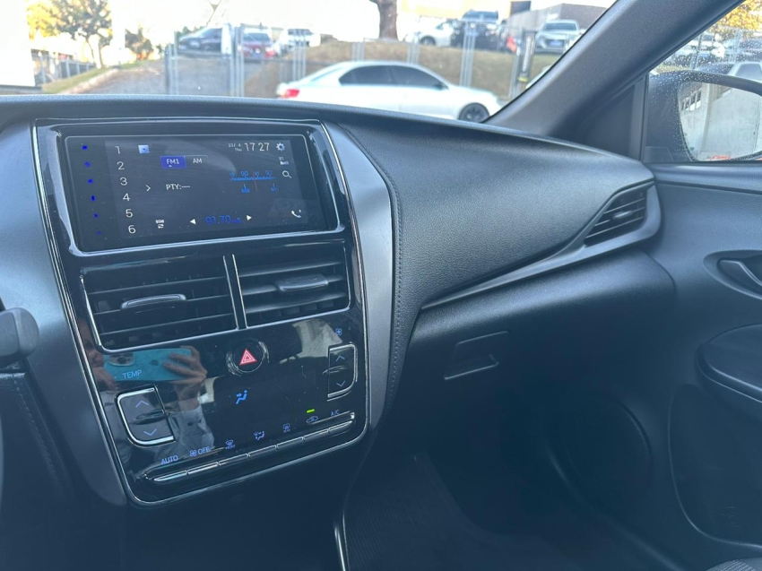 toyota yaris 1.5 16v flex xl multidrive 4p automatico 202513