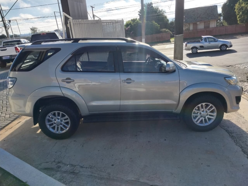 toyota hilux 3.0 sr 4x4 cd 16v turbo intercooler diesel 4p automatico 20156