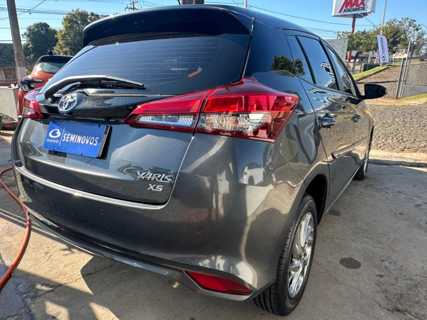toyota yaris 1.5 16v flex xs multidrive 4p automatico 20245