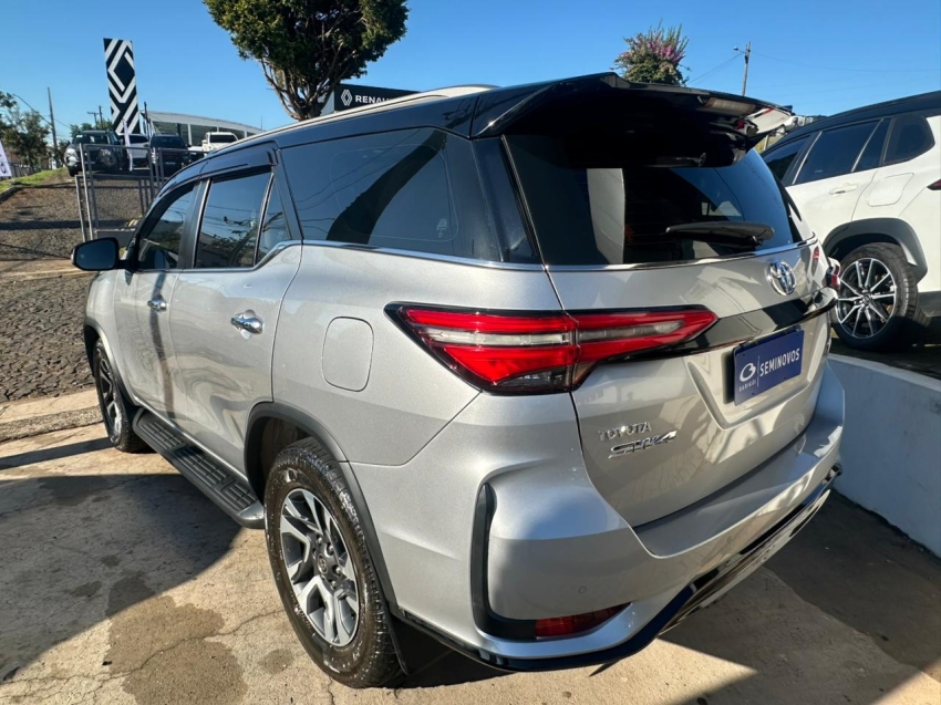 toyota hilux sw4 2.8 d-4d turbo diesel diamond 7l 4x4 automatico 5p 20227