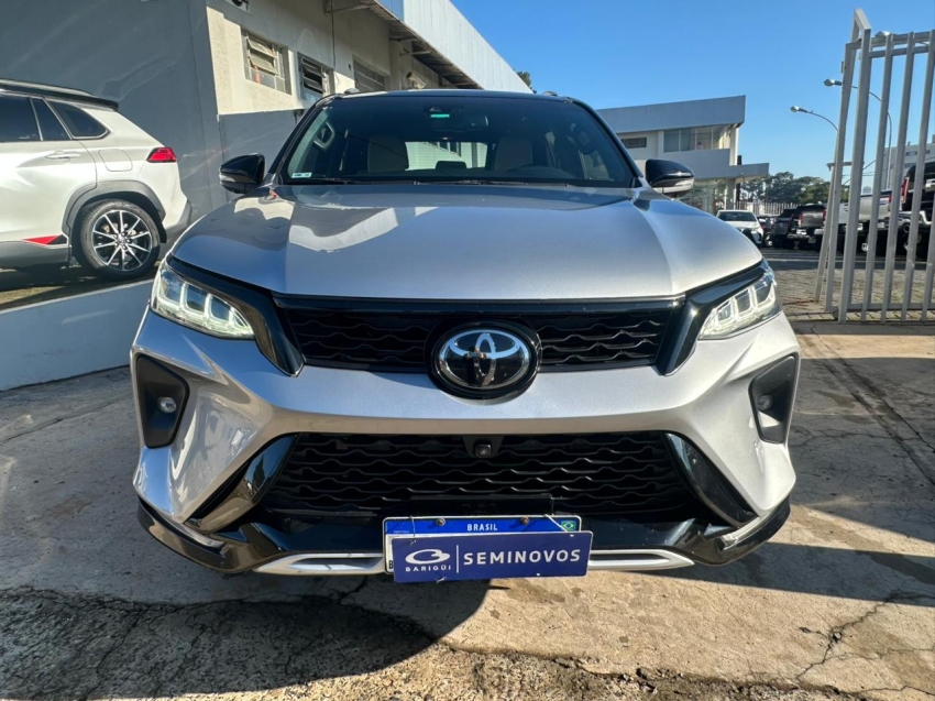 toyota hilux sw4 2.8 d-4d turbo diesel diamond 7l 4x4 automatico 5p 20221
