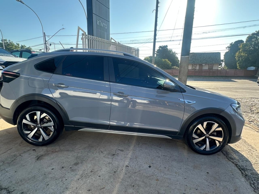volkswagen nivus 1.0 200 tsi total flex highline automatico 4p 20233