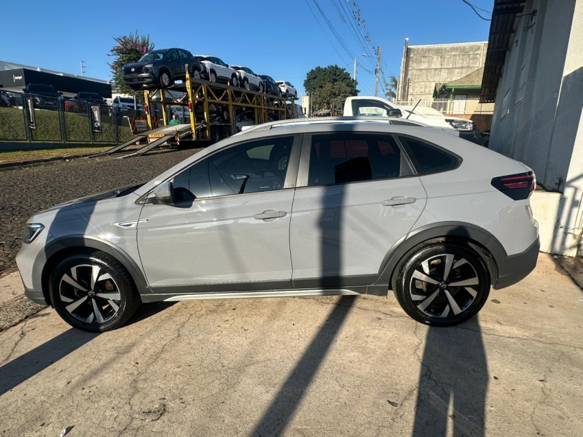 volkswagen nivus 1.0 200 tsi total flex highline automatico 4p 20234