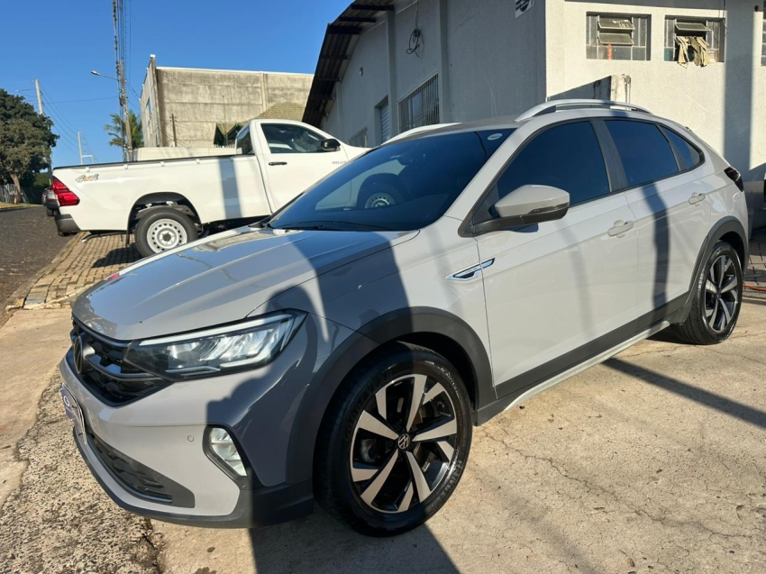 volkswagen nivus 1.0 200 tsi total flex highline automatico 4p 20232
