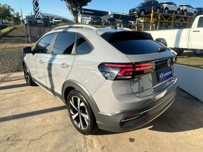 volkswagen nivus 1.0 200 tsi total flex highline automatico 4p 20235