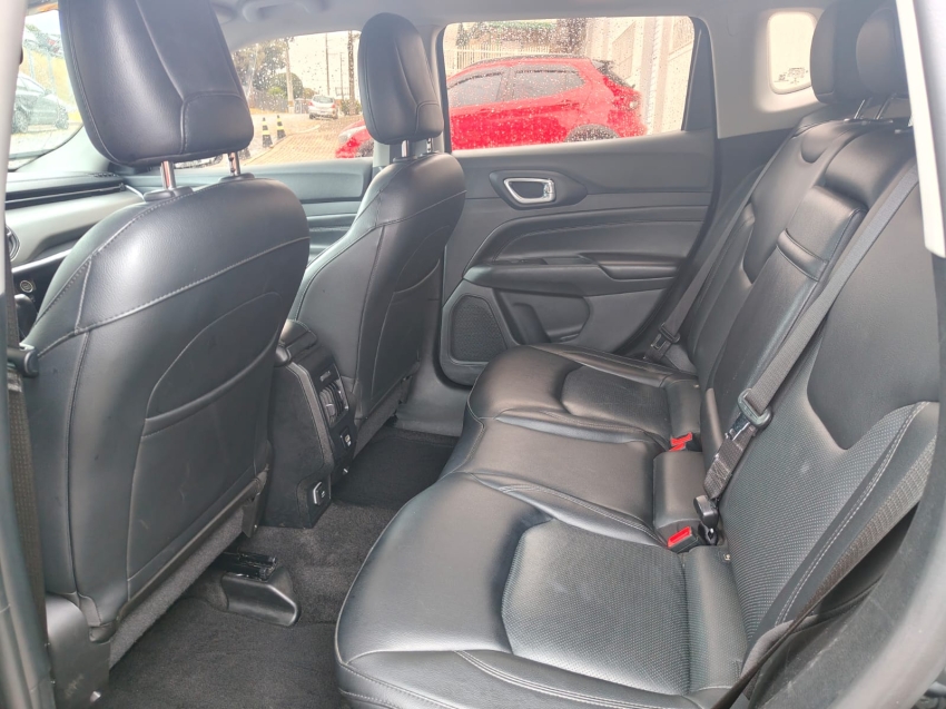jeep compass 1.3 t270 turbo flex longitude at6 4p automatico 202210