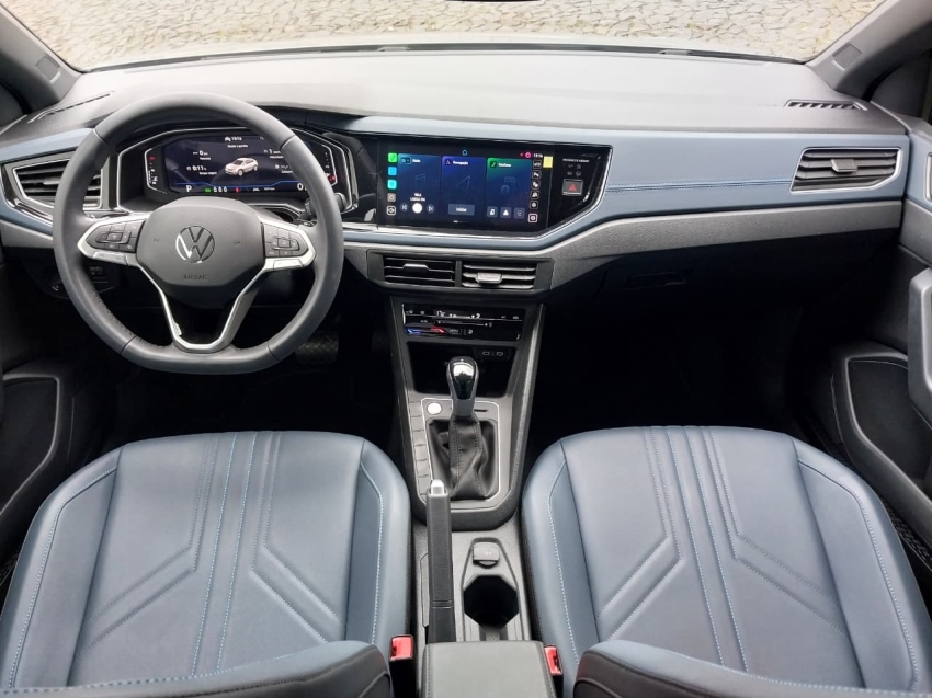 volkswagen nivus 1.0 200 tsi total flex highline automatico 4p 202510