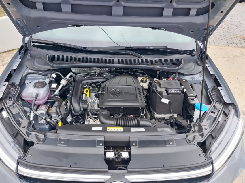 volkswagen nivus 1.0 200 tsi total flex highline automatico 4p 202514