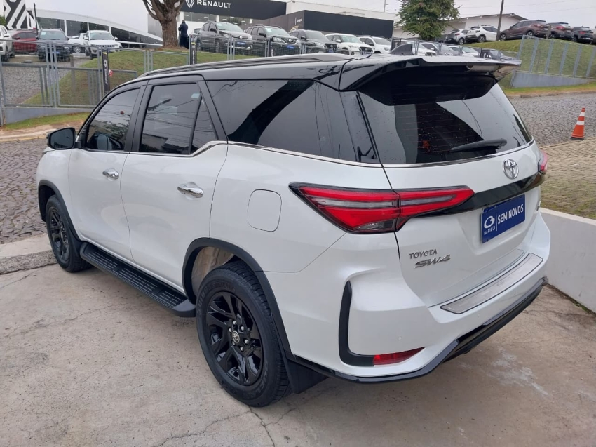 toyota hilux sw4 2.8 d-4d turbo diesel diamond 7l 4x4 automatico 4p 20254