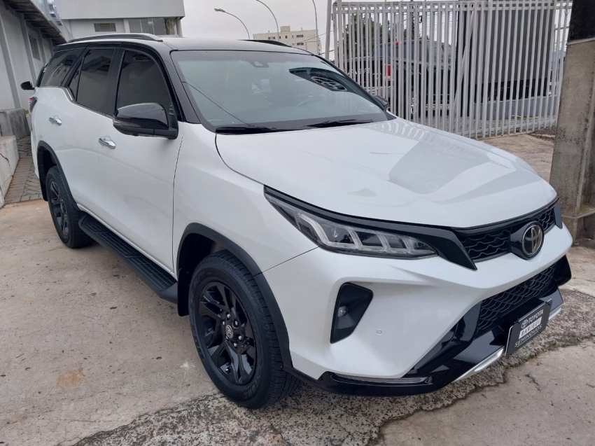 toyota hilux sw4 2.8 d-4d turbo diesel diamond 7l 4x4 automatico 4p 20258