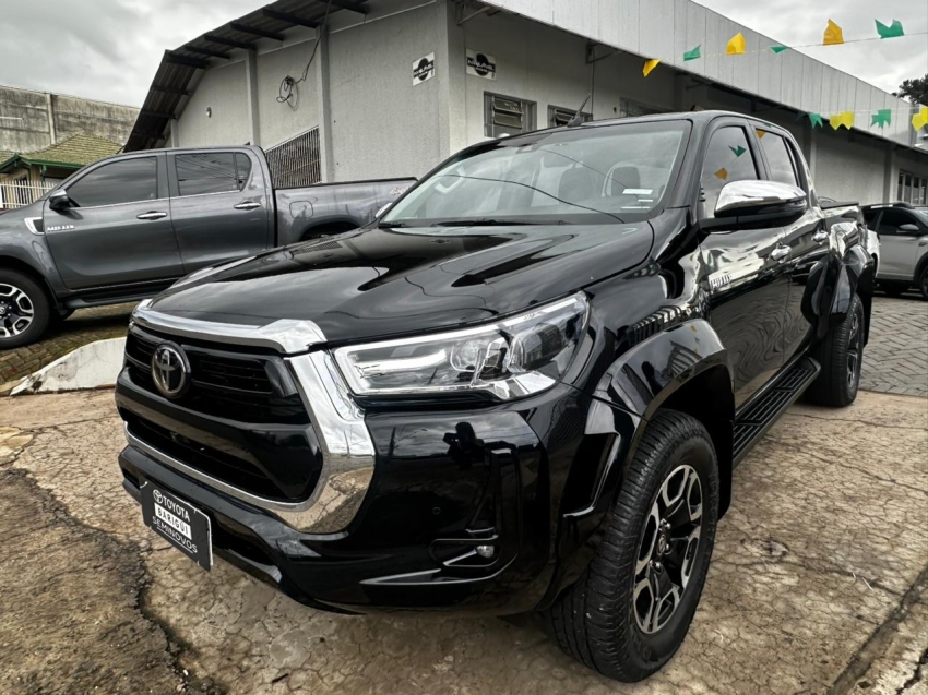 toyota hilux 2.8 d-4d turbo diesel cd srx plus 4x4 automatico 4p 20242