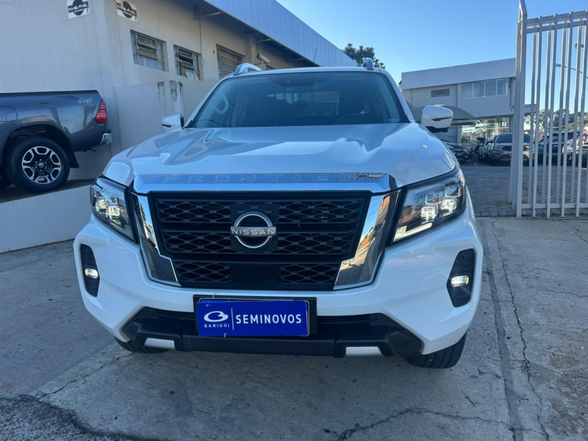 nissan frontier 2.3 16v turbo diesel platinum cd 4x4 automatico 4p 20241