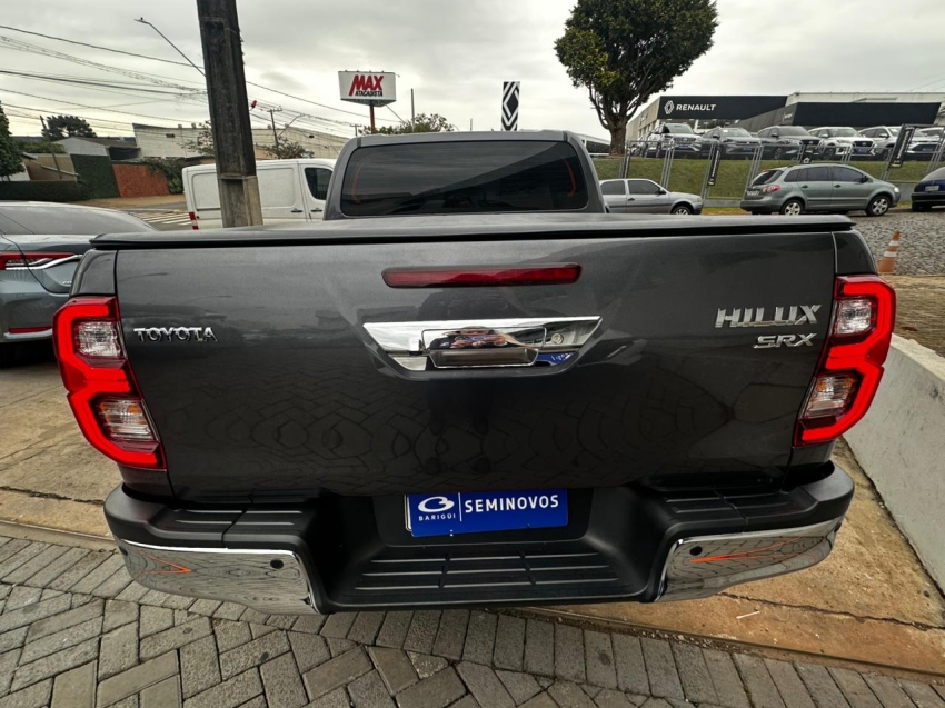 toyota hilux 2.8 d-4d turbo diesel cd srx 4x4 automatico 4p 20256
