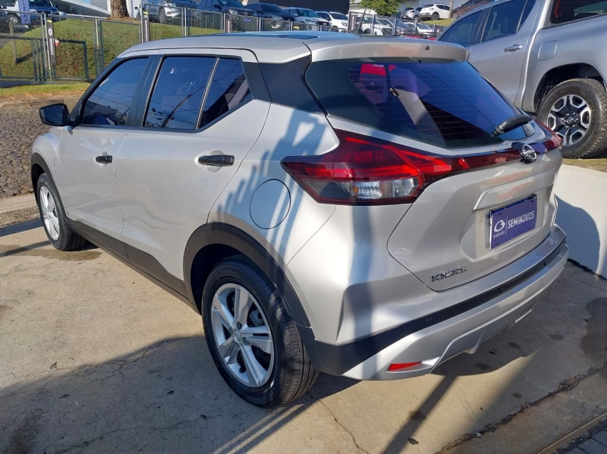 nissan kicks 1.6 16v flexstart active xtronic flex 4p automatico 20234