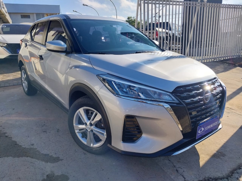 nissan kicks 1.6 16v flexstart active xtronic flex 4p automatico 2023