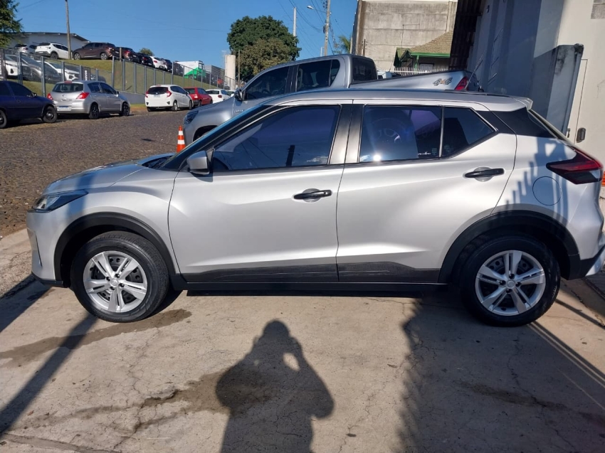 nissan kicks 1.6 16v flexstart active xtronic flex 4p automatico 20233