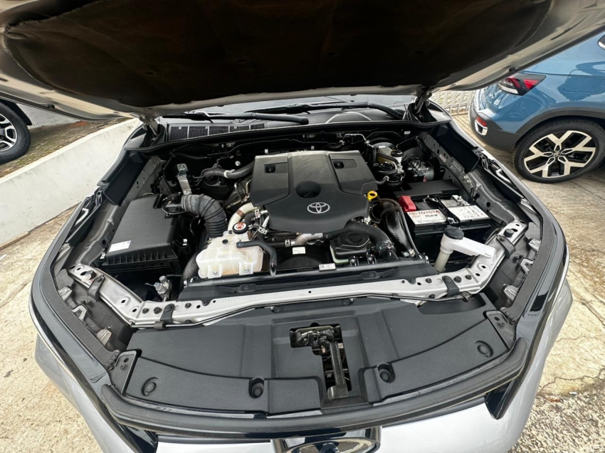 toyota hilux sw4 2.8 d-4d turbo diesel srx platinum 7l 4x4 automatico 4p 20246