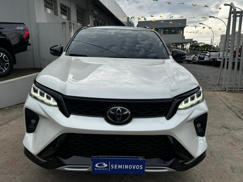 toyota hilux sw4 2.8 d-4d turbo diesel diamond 7l 4x4 automatico 4p 20221