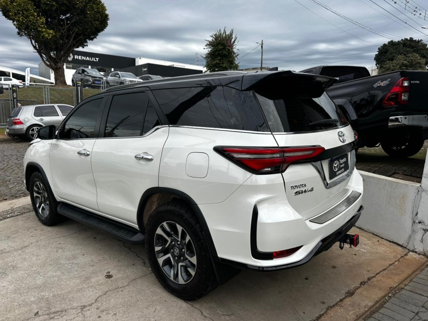 toyota hilux sw4 2.8 d-4d turbo diesel diamond 7l 4x4 automatico 4p 20225