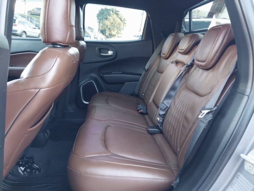 fiat toro 2.0 16v turbo diesel volcano 4wd at9 4p automatico 20249