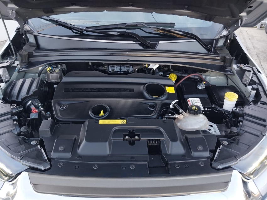 fiat toro 2.0 16v turbo diesel volcano 4wd at9 4p automatico 202414