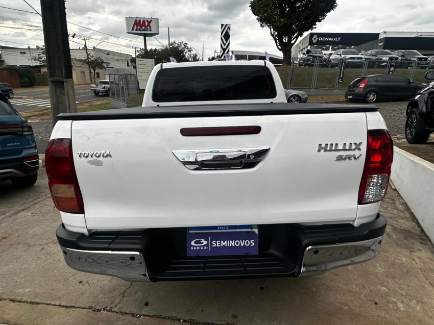 toyota hilux 2.8 d-4d turbo diesel cd srv 4x4 automatico 4p 20246