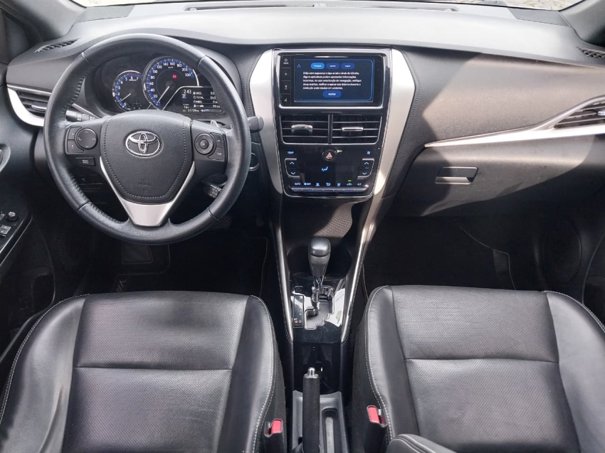 toyota yaris 1.5 16v flex x way multidrive 4p automatico 201910