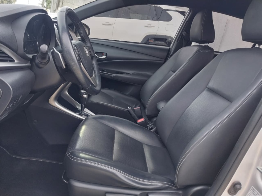 toyota yaris 1.5 16v flex x way multidrive 4p automatico 201911