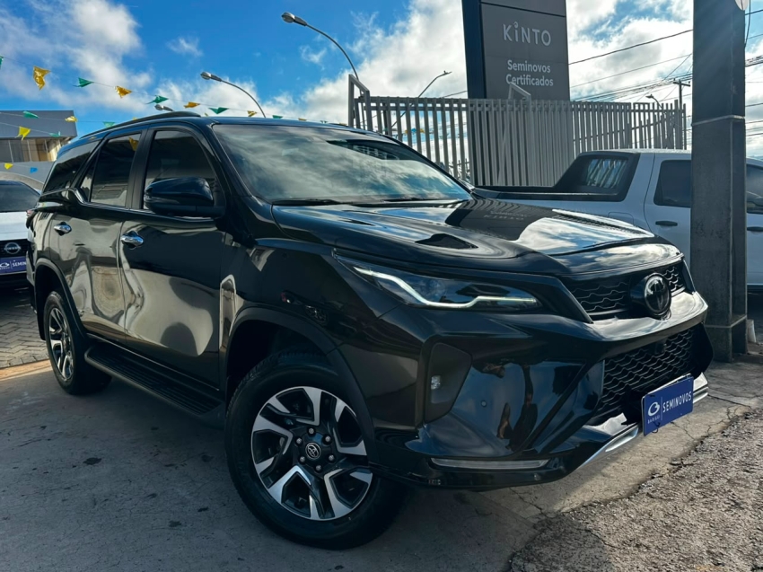 toyota hilux sw4 2.8 d-4d turbo diesel srx platinum 7l 4x4 automatico 5p 20240