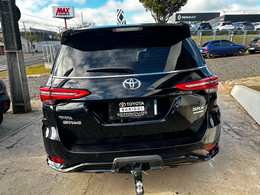 toyota hilux sw4 2.8 d-4d turbo diesel srx platinum 7l 4x4 automatico 5p 20246