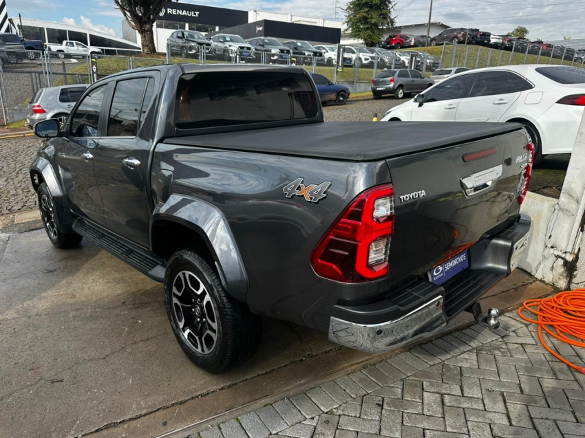 toyota hilux 2.8 d-4d turbo diesel cd srx plus 4x4 automatico 4p 20248