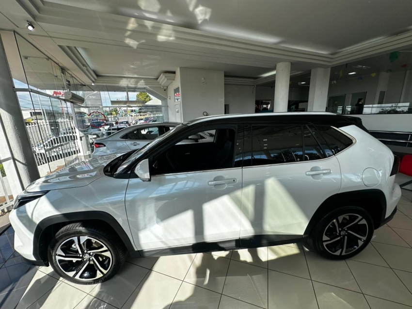 toyota yaris cross 1.5 vvt-i hybrid flex xrx cvt hibrido 5p automatico 20263