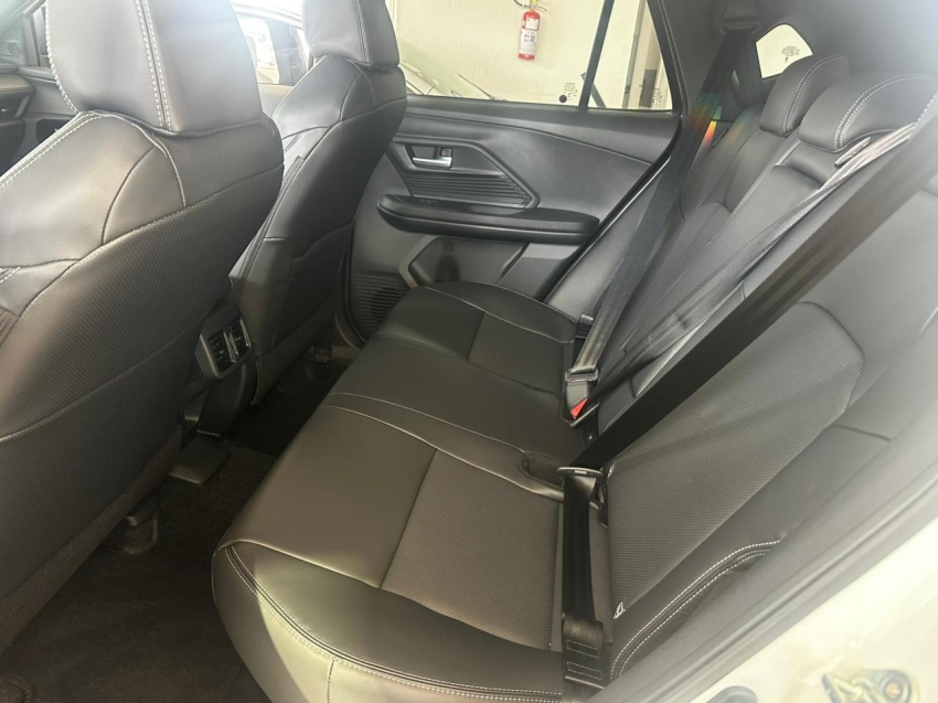toyota yaris cross 1.5 vvt-i hybrid flex xrx cvt hibrido 5p automatico 202616