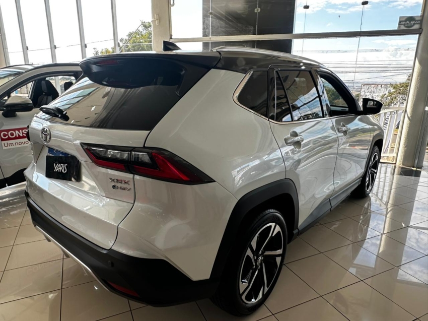 toyota yaris cross 1.5 vvt-i hybrid flex xrx cvt hibrido 5p automatico 20264