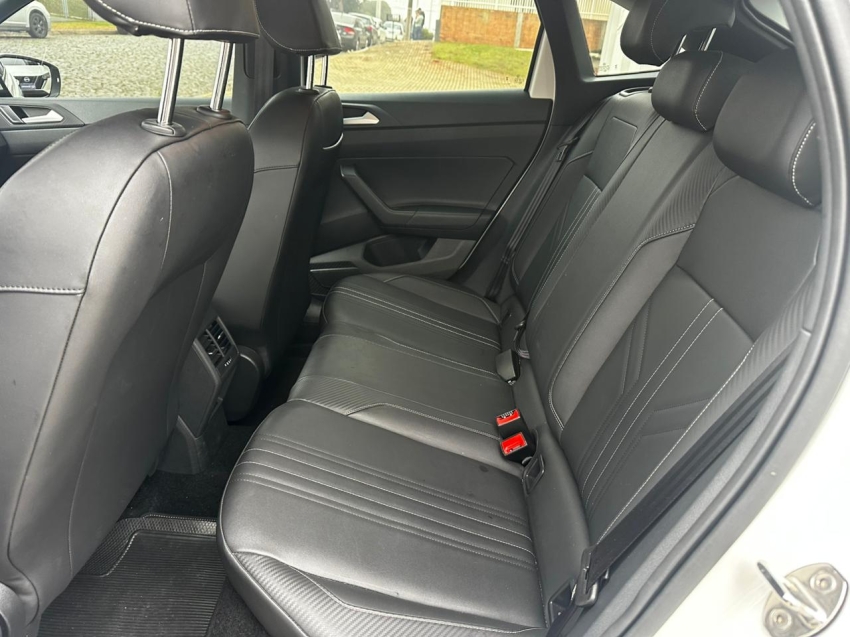 volkswagen nivus 1.0 200 tsi total flex highline automatico 5p 202611