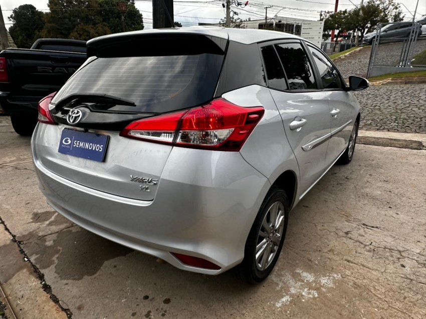 toyota yaris 1.5 16v flex xl plus connect multidrive 5p automatico 20212