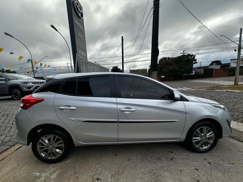 toyota yaris 1.5 16v flex xl plus connect multidrive 5p automatico 20216