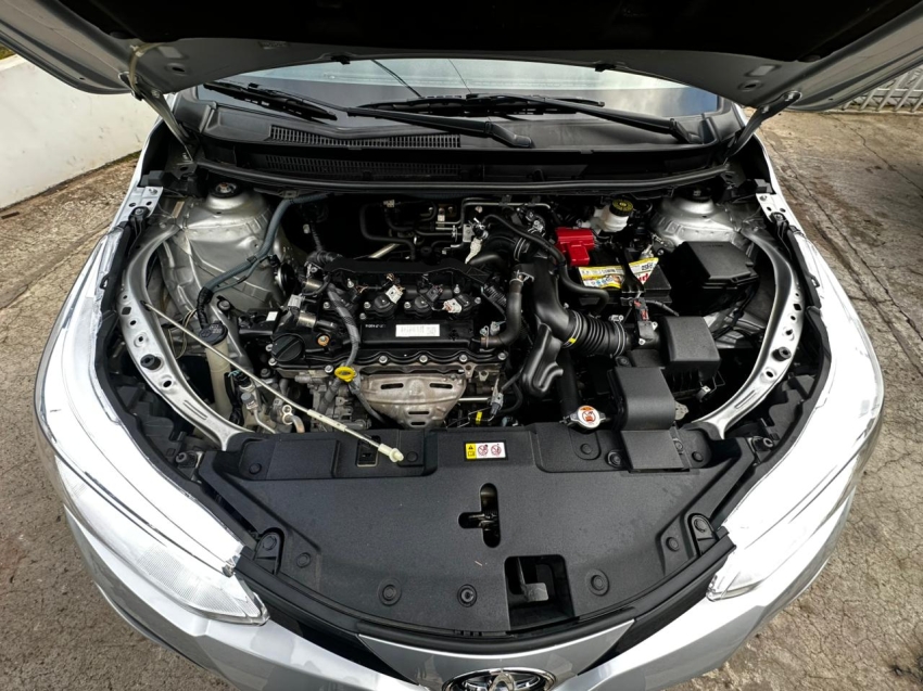 toyota yaris 1.5 16v flex xl plus connect multidrive 5p automatico 202110