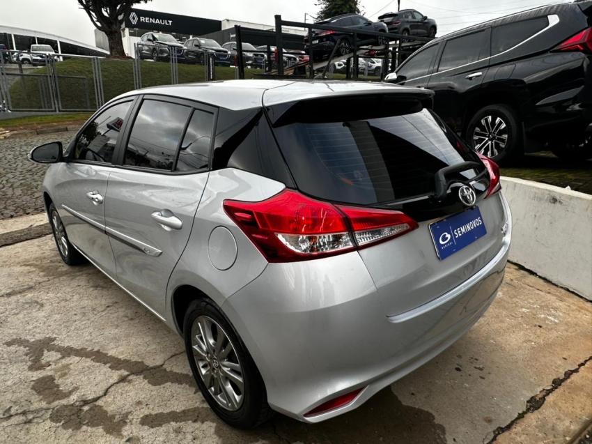 toyota yaris 1.5 16v flex xl plus connect multidrive 5p automatico 20213