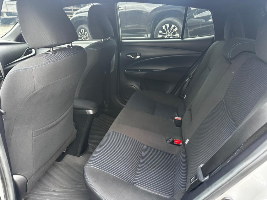 toyota yaris 1.5 16v flex xl plus connect multidrive 5p automatico 202111