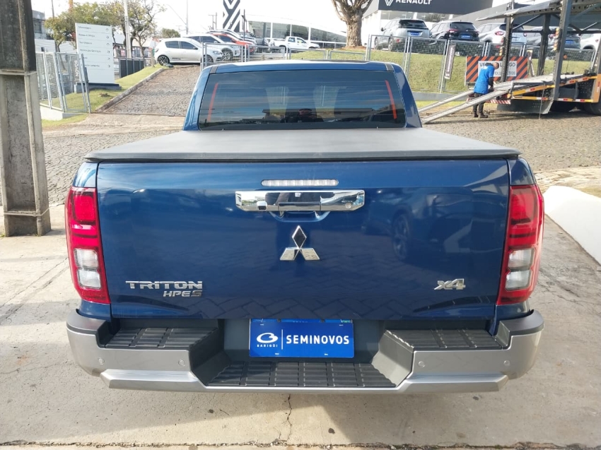mitsubishi triton 2.4 biturbo diesel cd hpe-s 4x4 automatico 4p 20265