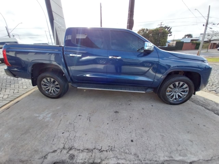 mitsubishi triton 2.4 biturbo diesel cd hpe-s 4x4 automatico 4p 20267